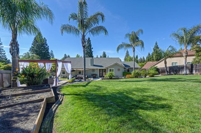 1005 Palos Verdes Ct, Roseville, CA 95661