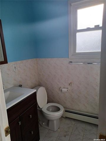 11142 209th Street, Queens Village, NY 11429