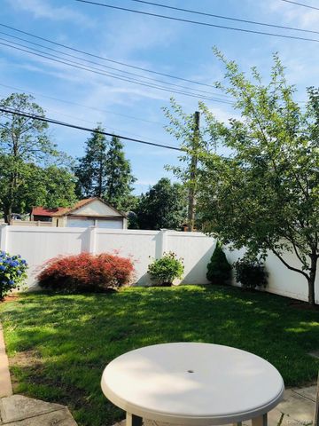 11142 209th Street, Queens Village, NY 11429