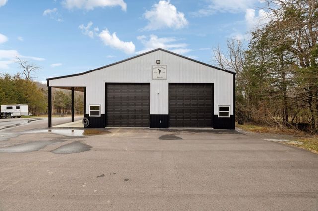 1011 St John Road, Lascassas, TN 37085