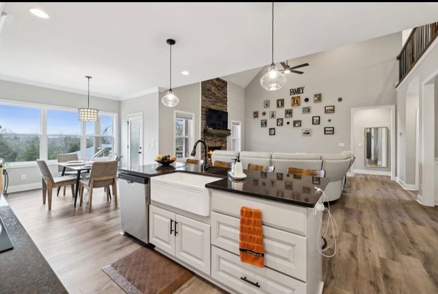 1011 St John Road, Lascassas, TN 37085