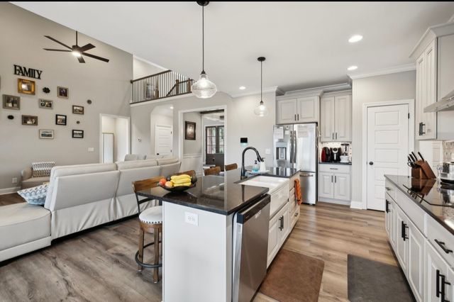 1011 St John Road, Lascassas, TN 37085