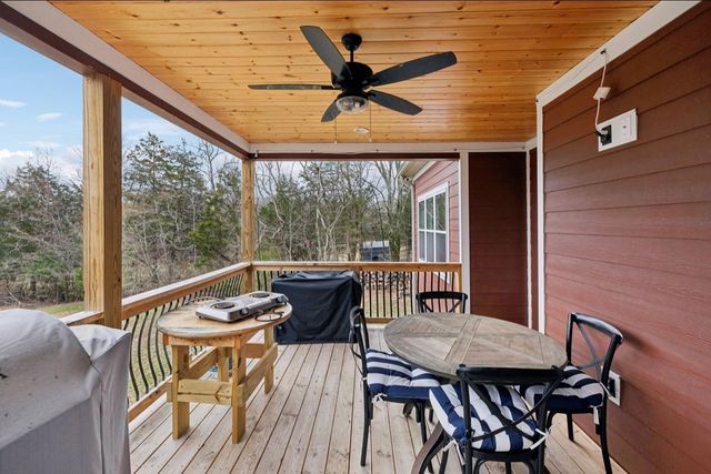 1011 St John Road, Lascassas, TN 37085