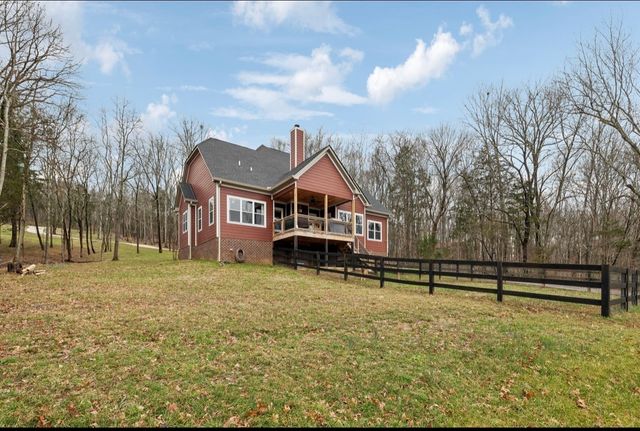 1011 St John Road, Lascassas, TN 37085