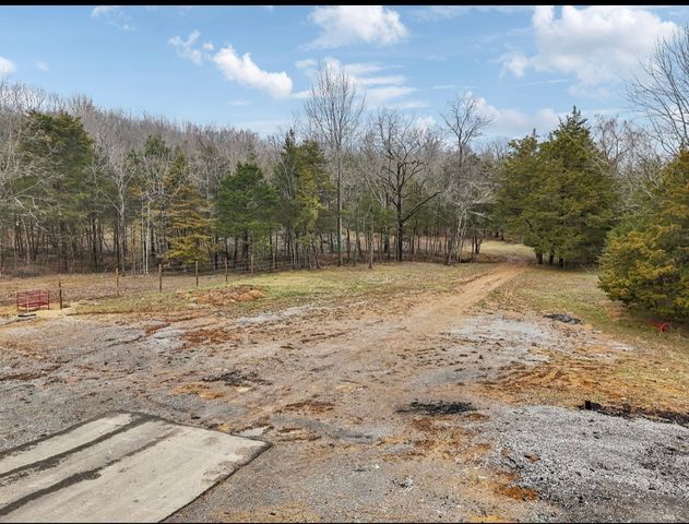 1011 St John Road, Lascassas, TN 37085