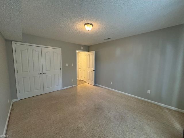 1004 Plum CT, Newport News, VA 23608