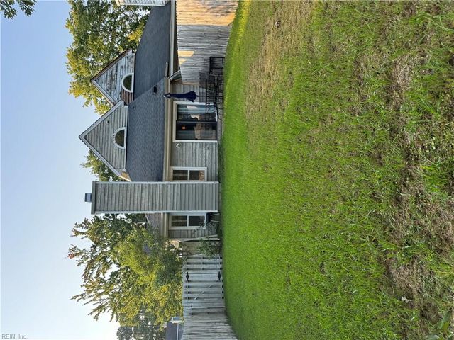 1004 Plum CT, Newport News, VA 23608