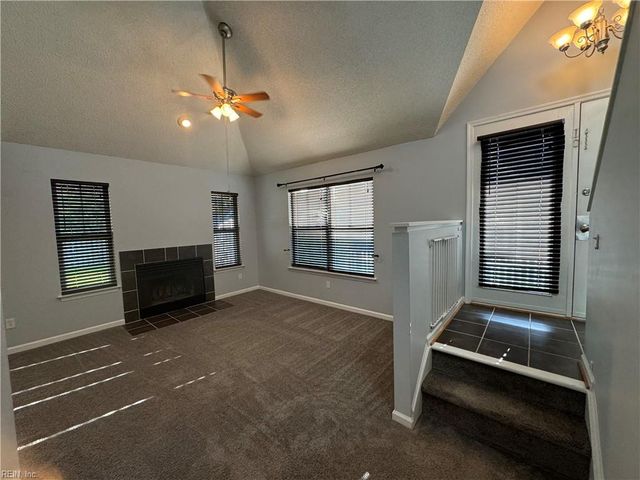 1004 Plum CT, Newport News, VA 23608