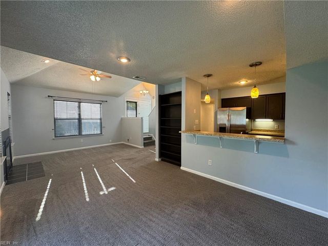 1004 Plum CT, Newport News, VA 23608