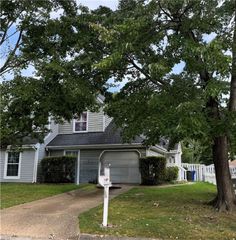 1004 Plum CT, Newport News, VA 23608
