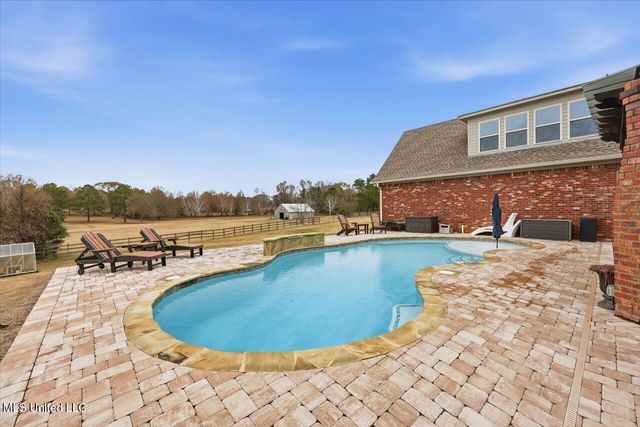 116 Sky Meadow Road, Flora, MS 39071