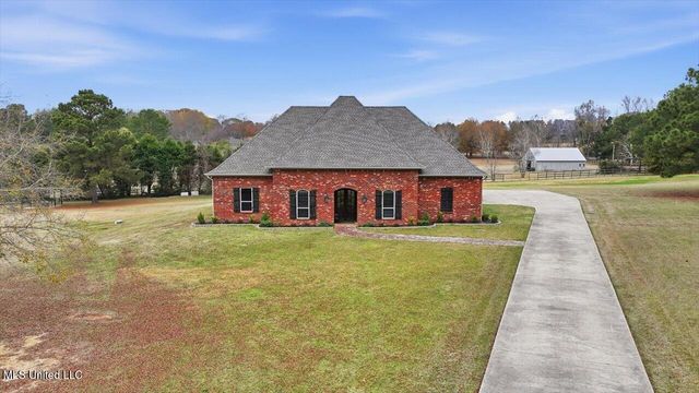 116 Sky Meadow Road, Flora, MS 39071