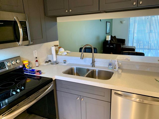 10501 W Broward Boulevard 405, Plantation, FL 33324