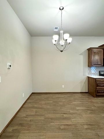 9585 SW 25th Street, Oklahoma City, OK 73128