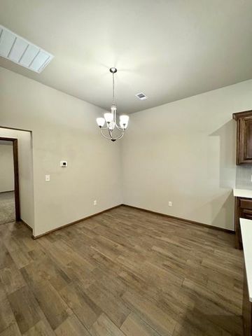 9585 SW 25th Street, Oklahoma City, OK 73128