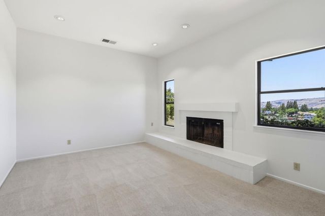 1323 Ocaso Camino, Fremont, CA 94539
