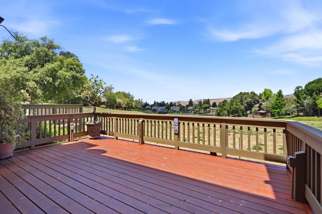 1323 Ocaso Camino, Fremont, CA 94539