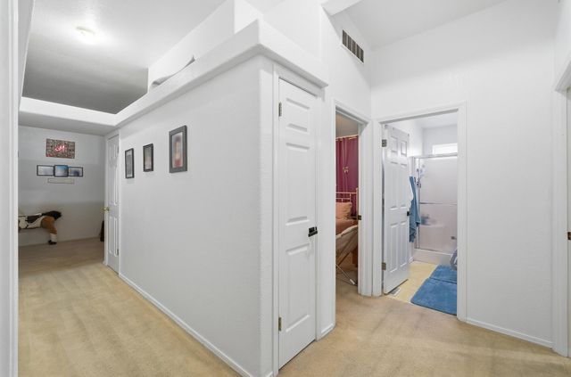 900 E Rankin Avenue 121, Tulare, CA 93274