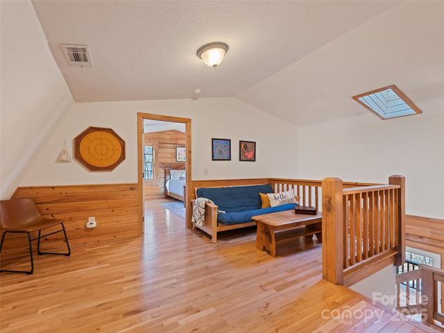 171 Sharons Bluff, Franklin, NC 28734