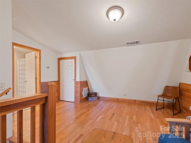 171 Sharons Bluff, Franklin, NC 28734