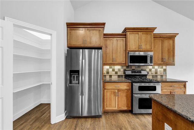 4457 Putting Green Drive, Fayetteville, AR 72704