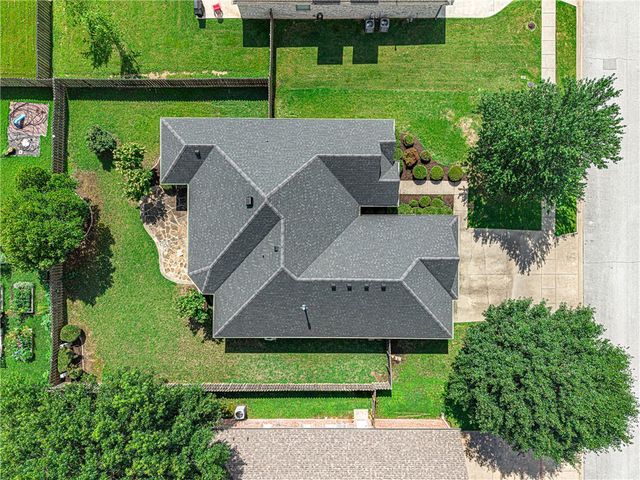 4457 Putting Green Drive, Fayetteville, AR 72704