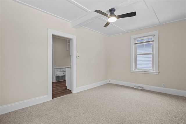 14 Pearl Street, East Greenwich, RI 02818