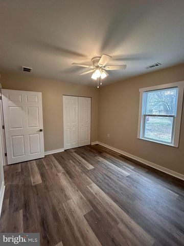 1063 TANYARD RD, Woodbury, NJ 08096