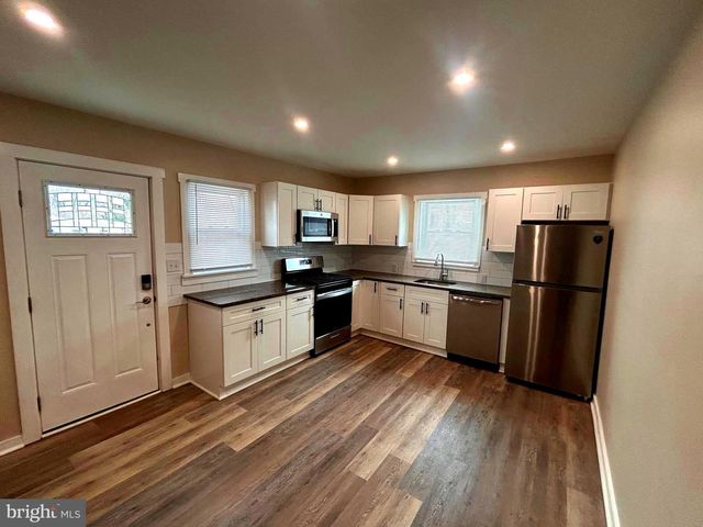 1063 TANYARD RD, Woodbury, NJ 08096