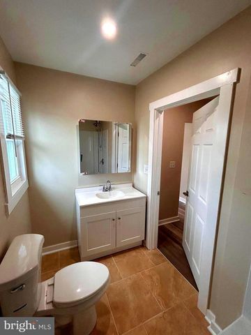 1063 TANYARD RD, Woodbury, NJ 08096