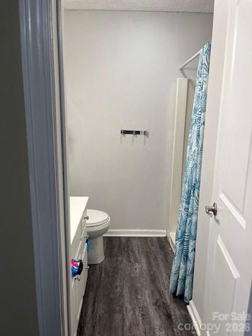 692 Radcliff Place NW, Concord, NC 28027