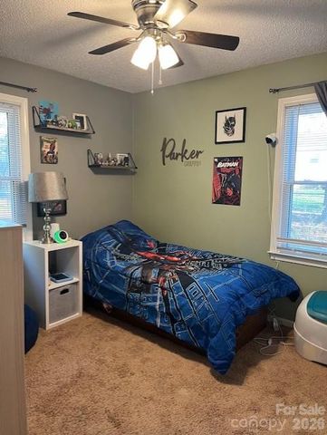 692 Radcliff Place NW, Concord, NC 28027