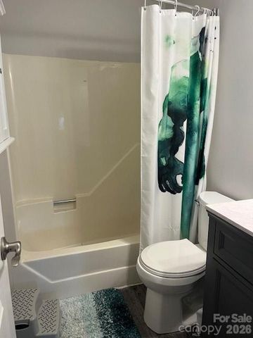 692 Radcliff Place NW, Concord, NC 28027