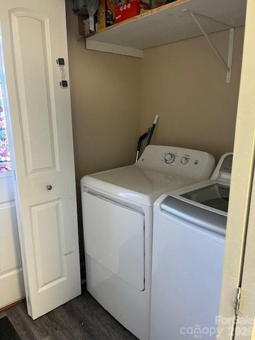 692 Radcliff Place NW, Concord, NC 28027