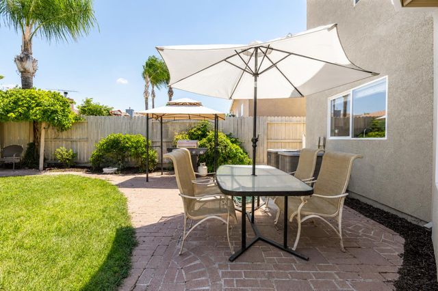 3717 Havenhurst Ct, Modesto, CA 95355