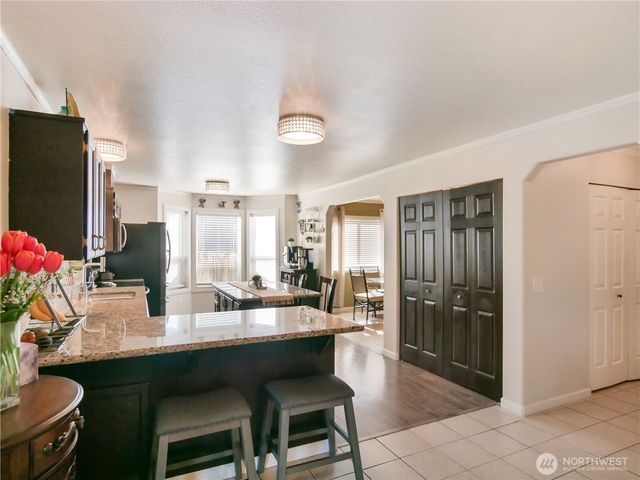 8728 136th Street E, Puyallup, WA 98373