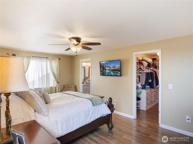 8728 136th Street E, Puyallup, WA 98373