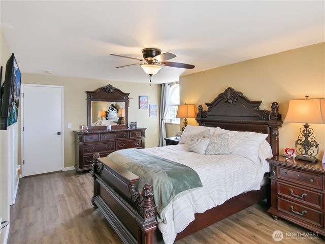 8728 136th Street E, Puyallup, WA 98373