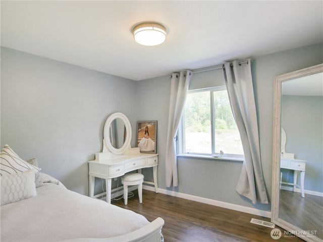 8728 136th Street E, Puyallup, WA 98373