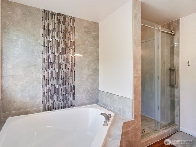 8728 136th Street E, Puyallup, WA 98373