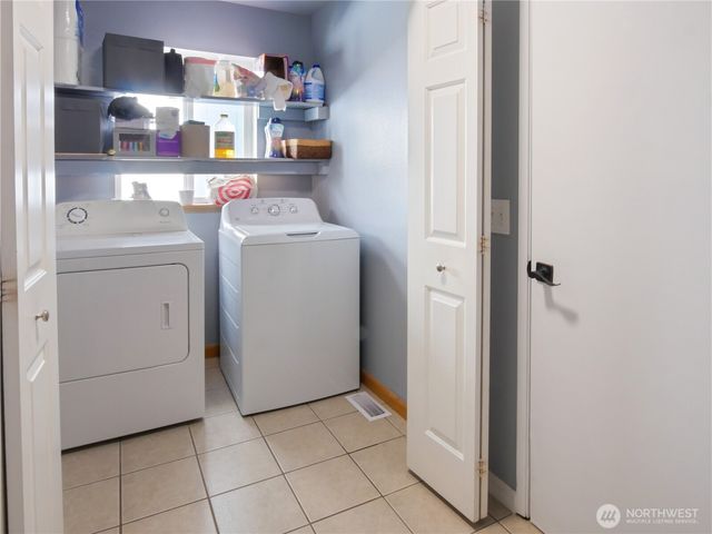 8728 136th Street E, Puyallup, WA 98373