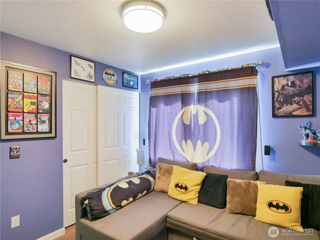 8728 136th Street E, Puyallup, WA 98373