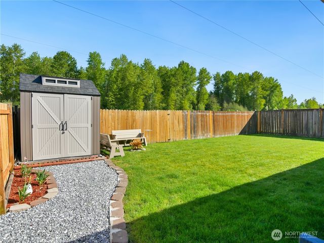 8728 136th Street E, Puyallup, WA 98373