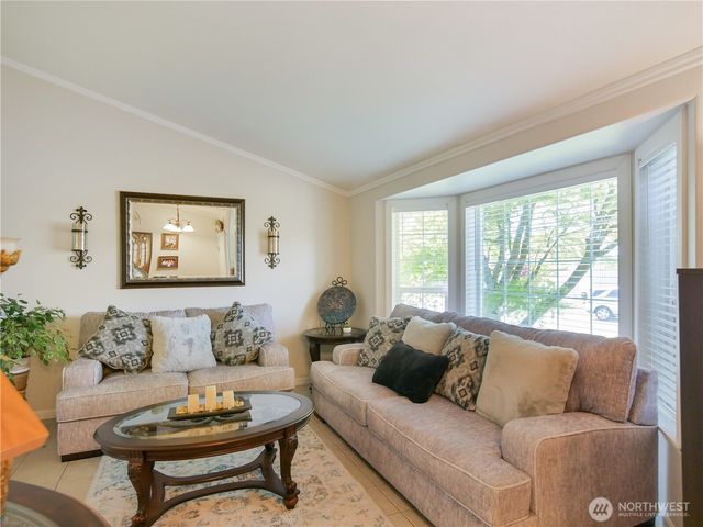 8728 136th Street E, Puyallup, WA 98373