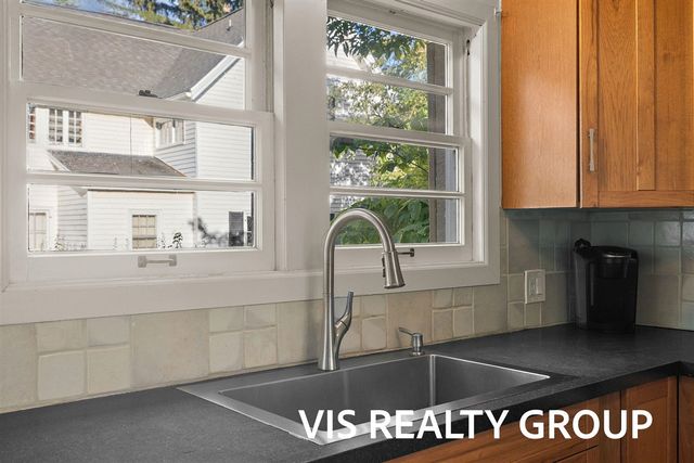 303 E Savidge Street, Spring Lake, MI 49456