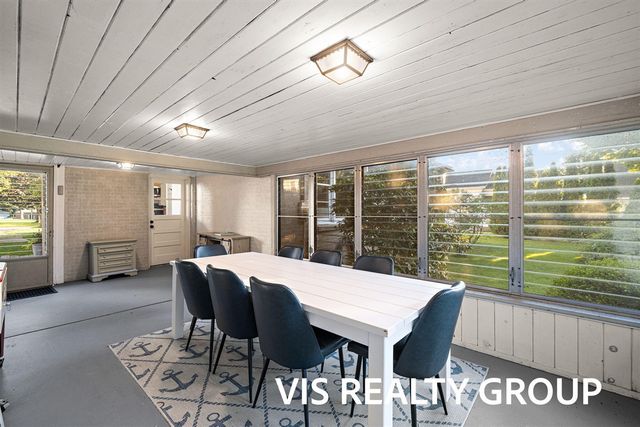 303 E Savidge Street, Spring Lake, MI 49456