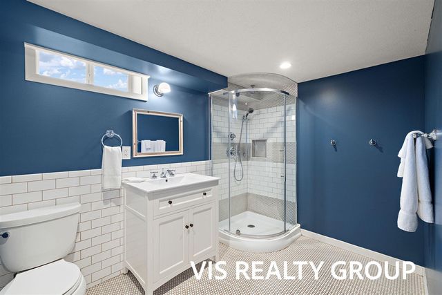 303 E Savidge Street, Spring Lake, MI 49456