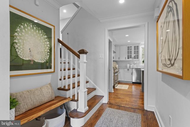 131 SUGARTOWN RD, Devon, PA 19333