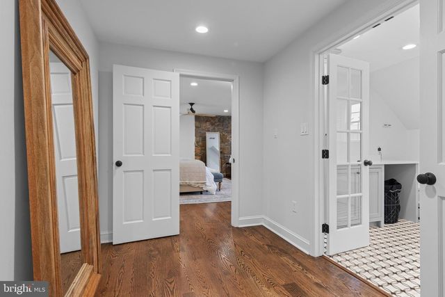 131 SUGARTOWN RD, Devon, PA 19333