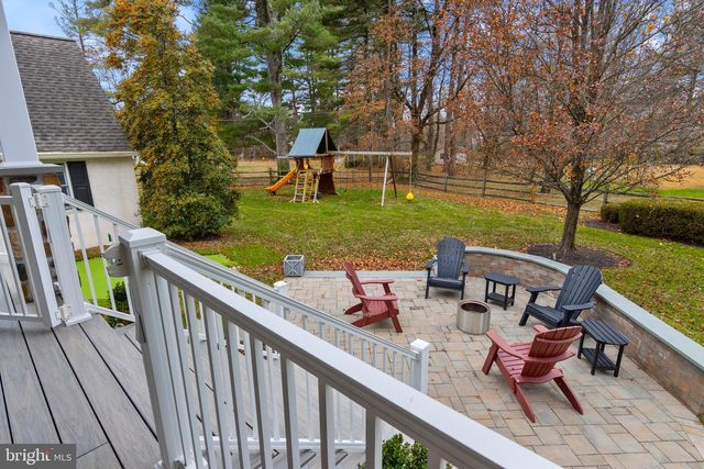 131 SUGARTOWN RD, Devon, PA 19333